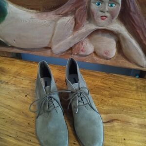 Clarks Tan Suede Hazen Charm Lace Up 2.5" Wedge Booties Size 10 Never Worn